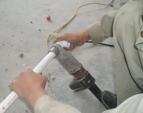 同江漏水维修电话